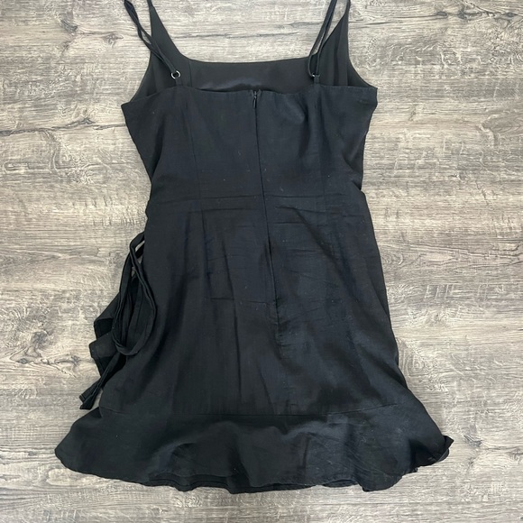 PRINCESS POLLY WRAP DRESS - Picture 5 of 6